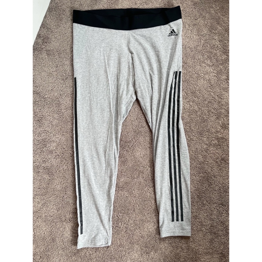 Adidas leggings